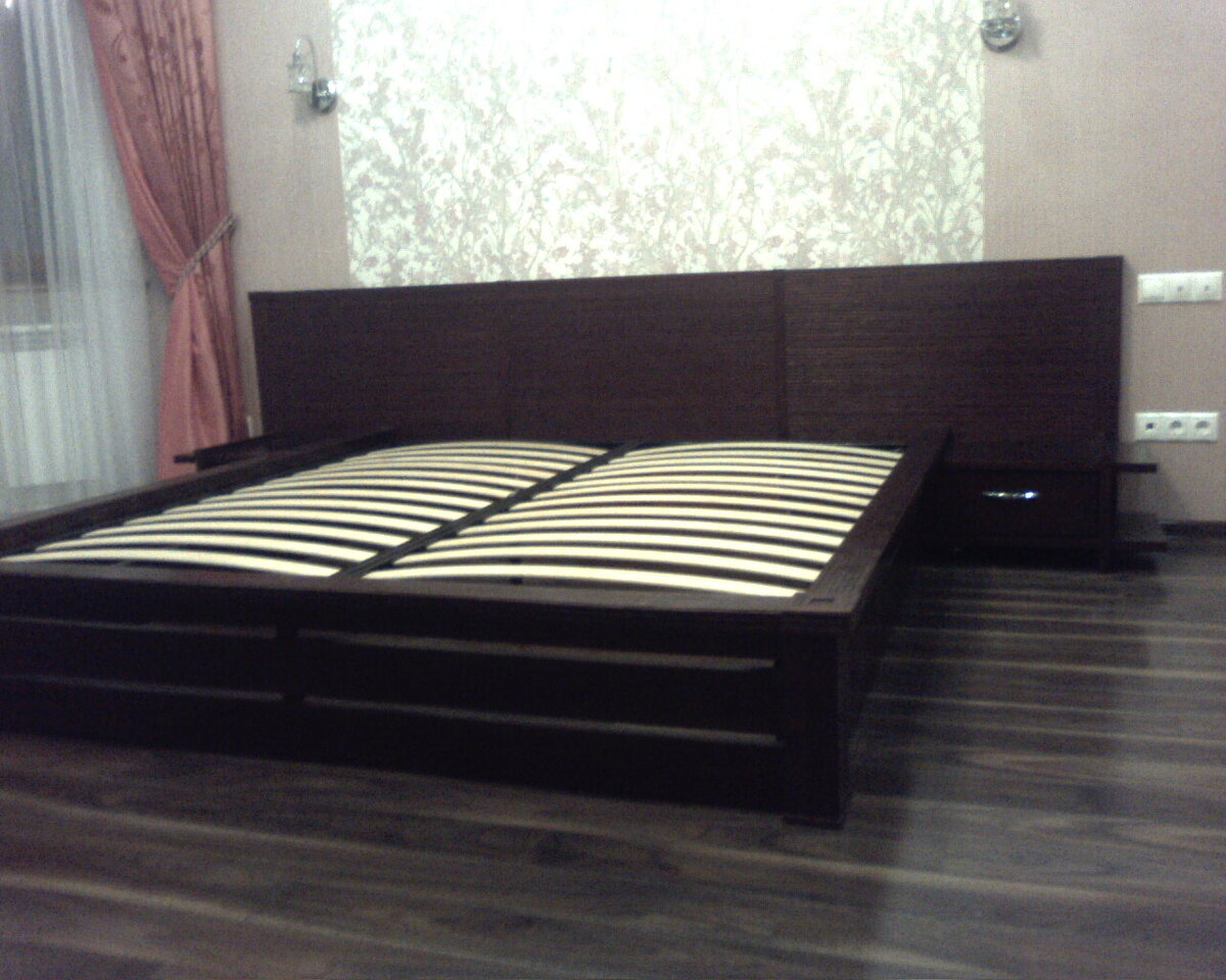 Кровать в японском стиле отделка бамбуком. 2011 год.