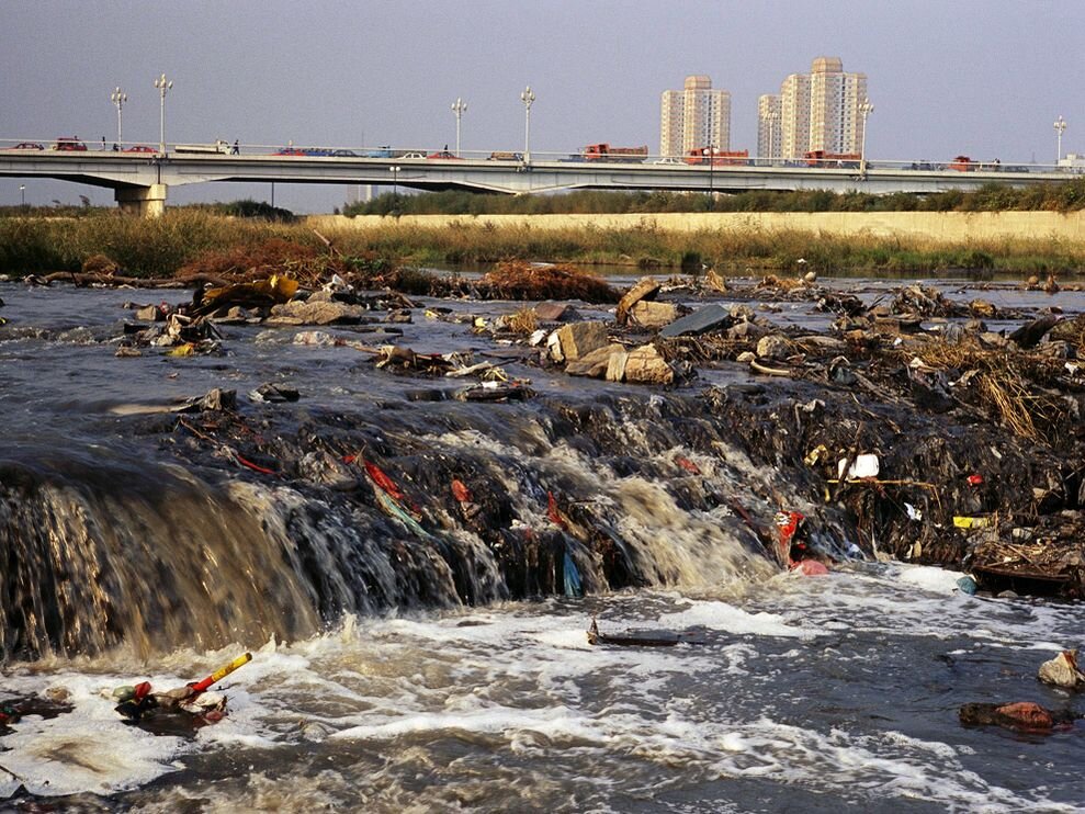 Грязная вода фото