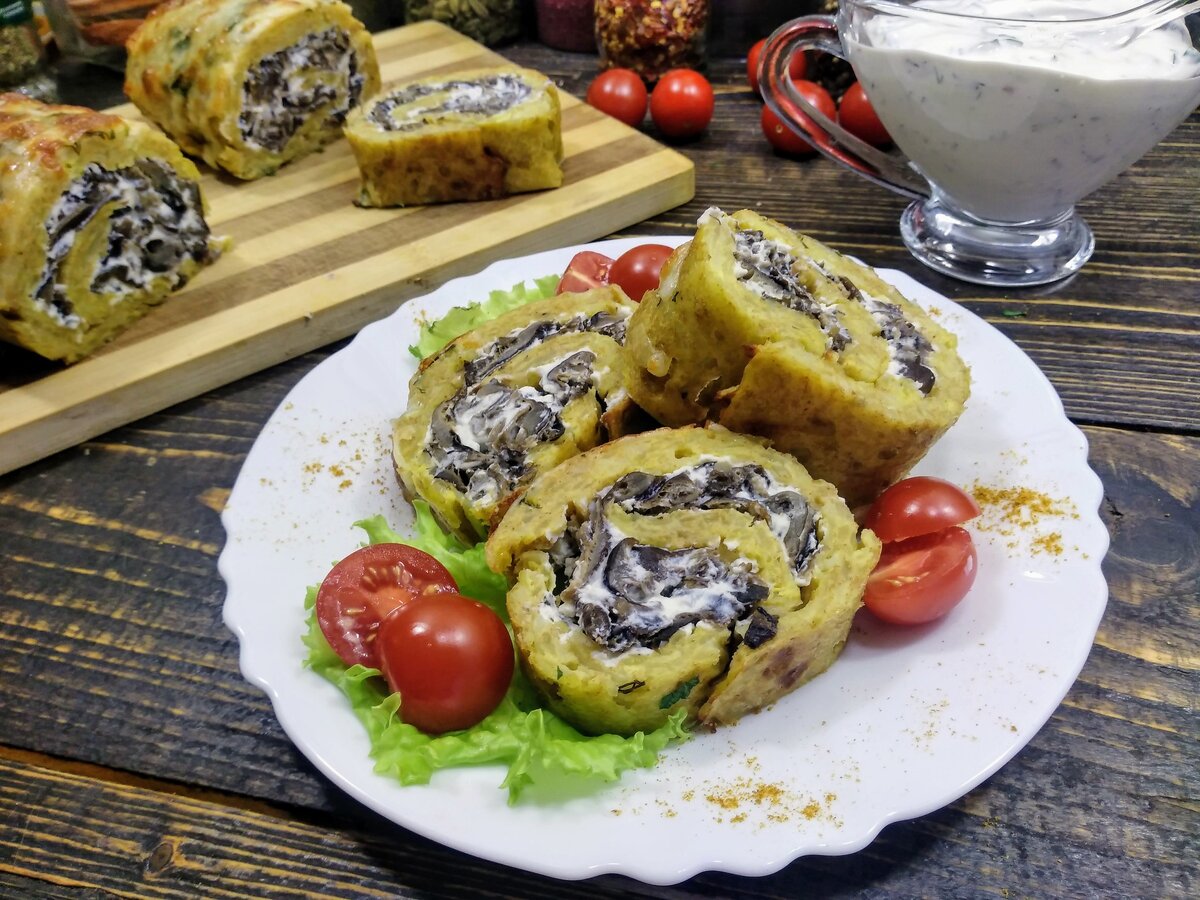 Селедкатс картошкой рулет