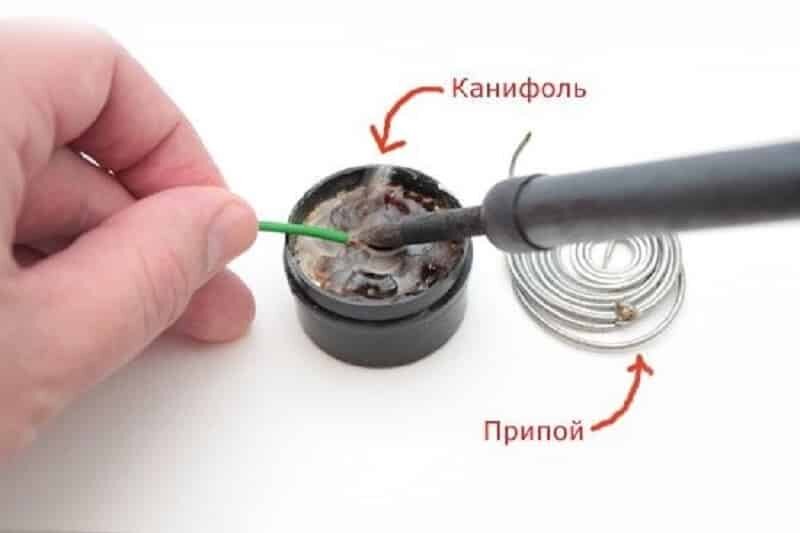 https://yandex.ru/images/search?from=tabbar&text=%D0%BA%D0%B0%D0%BA%20%D0%BF%D0%B0%D1%8F%D1%82%D1%8C%20%D0%BF%D1%80%D0%BE%D0%B2%D0%BE%D0%B4%D0%B0&pos=28&img_url=https%3A%2F%2Fagk-sport.ru%2Fwp-content%2Fuploads%2F2018%2F08%2FPayalnik_kakie_materialy_i_prisposobleniya_neobhodimy__kak_pravilno_payat_provoda_1-6.jpg&rpt=simage