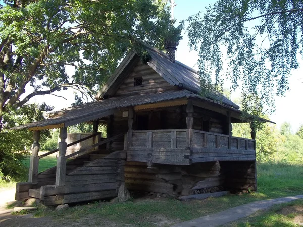 Архангельская церковь