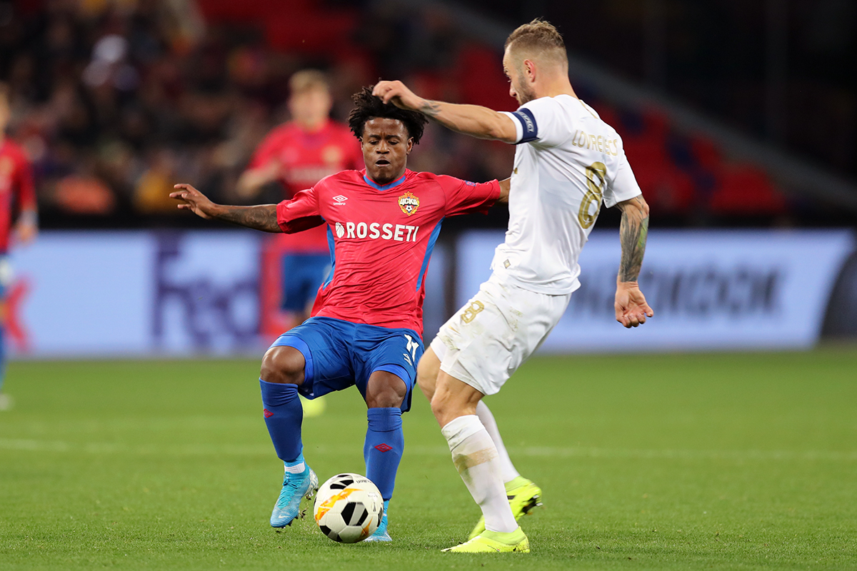 В этом эпизоде Лукас Сантос потеряет мяч.