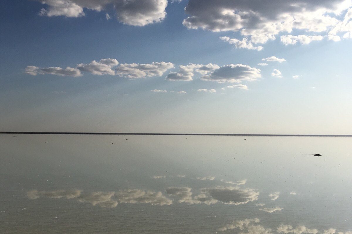 Невероятное зеркальное озеро Эльтон