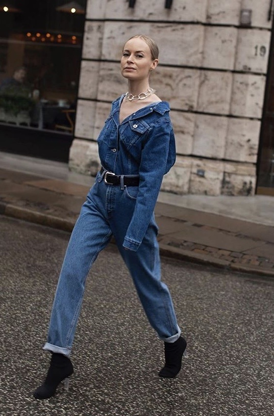 Подписывайтесь, делитесь своим мнением в комментарих и ставьте лайки! Мне важно ваше мнение