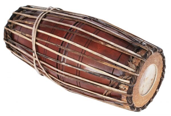 https://yehaindia.com/indian-musical-instruments-list-names-pictures/