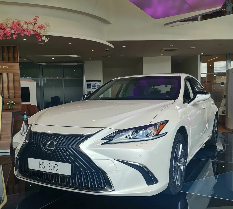 Ес 250 2020. Лексус ЕС 2020. Лексус ЕС 250 2020. Лексус es 250 2020. Lexus es 2020.