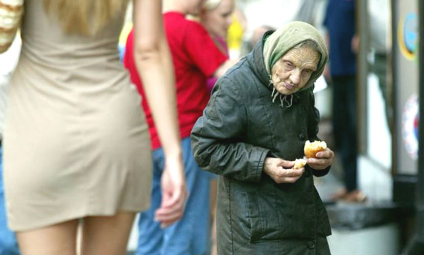 Более полумиллиарда рублей, казалось бы это много, но для государства на самом деле это достаточно мало, стоит ли говорить, если на спасение режима Лукашенко было легко найдено 1,5 миллиарда долларов. В 2014 на аналогичной авантюре потеряно было 3 миллиарда "кредита Януковича". 