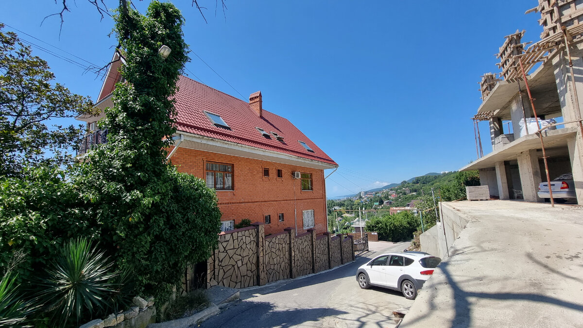 Вид с улицы