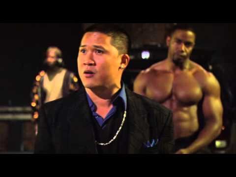 Промоутер Исайя Прикольный чувак.