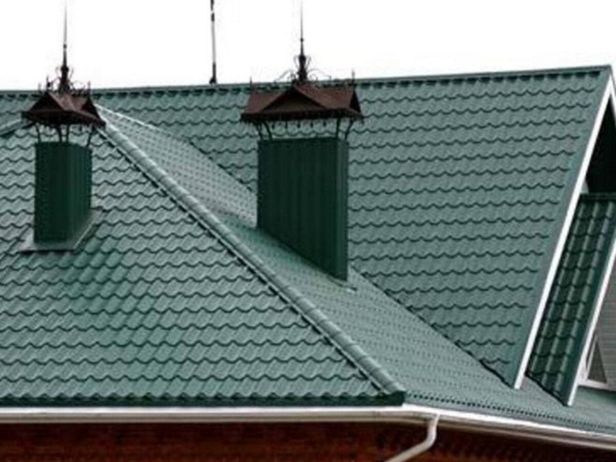 Окрашивание и реставрация труб и кровли.