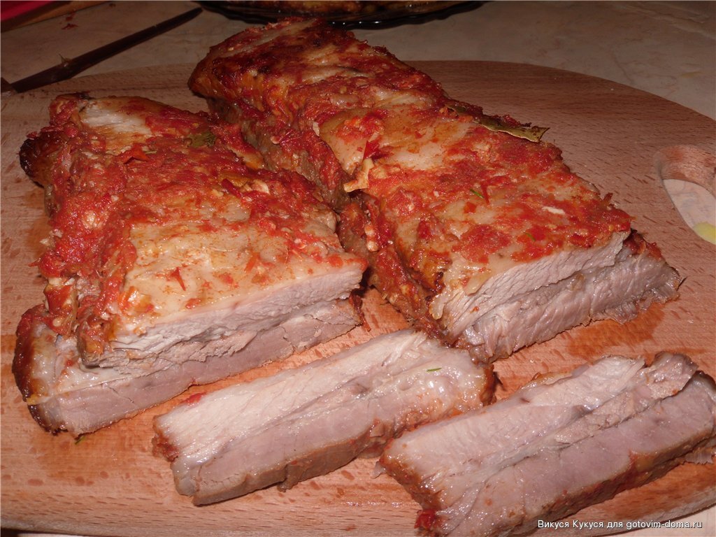 пузо свиньи мясной породы ландрас...   