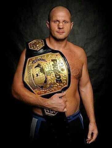 Последний Чемпион PRIDE в тяжелом весе.