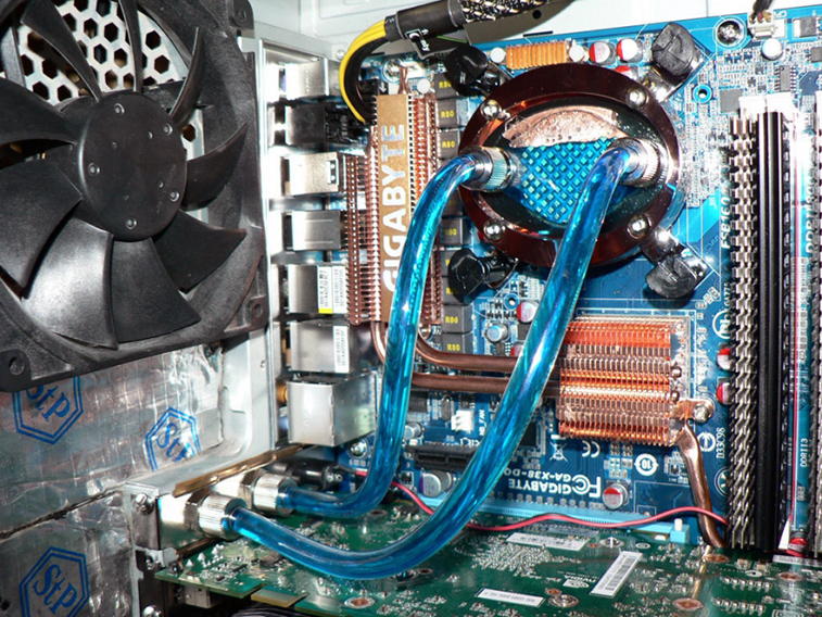 Как сделать видеокарту. Core i9 системник. Воздушное охлаждение i7 11700k. Система охлаждение ЦПУ. Водяное охлаждение процессора в компьютере