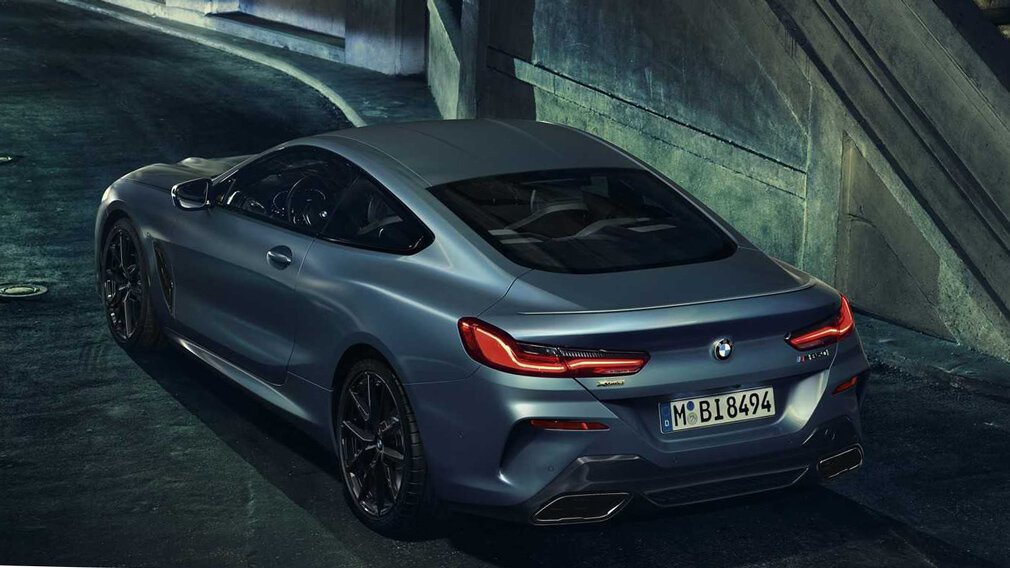 BMW M850i xDrive Coupe First Edition