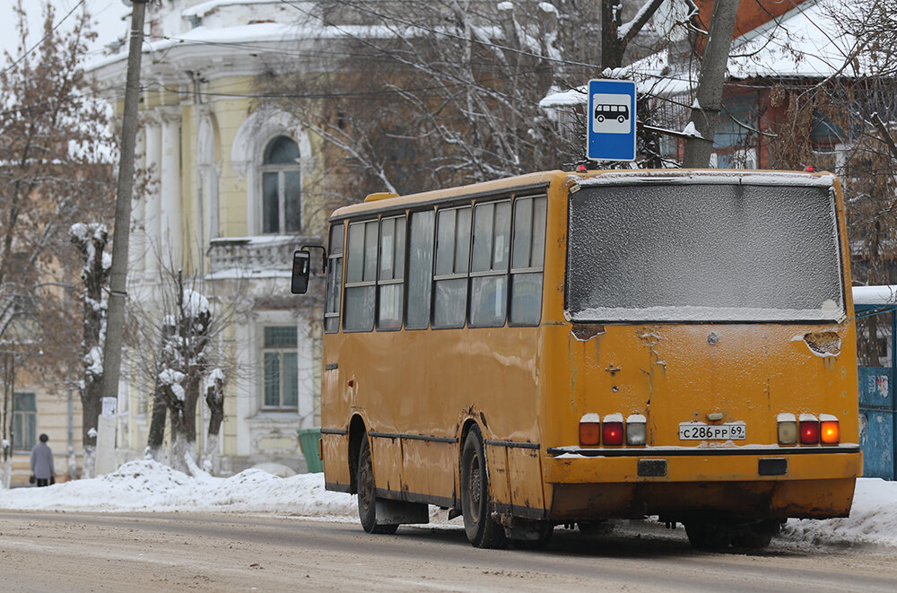 автобус 1993 года выпуска