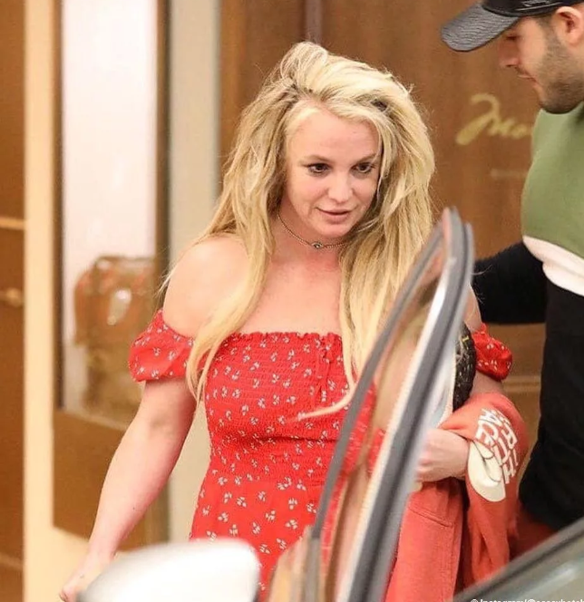 Photo n ° 1 : La séance photo à la maison de Britney Spears!