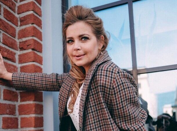 Гастрольный график актрисы не оставляет ей шансов на спокойную семейную жизнь
