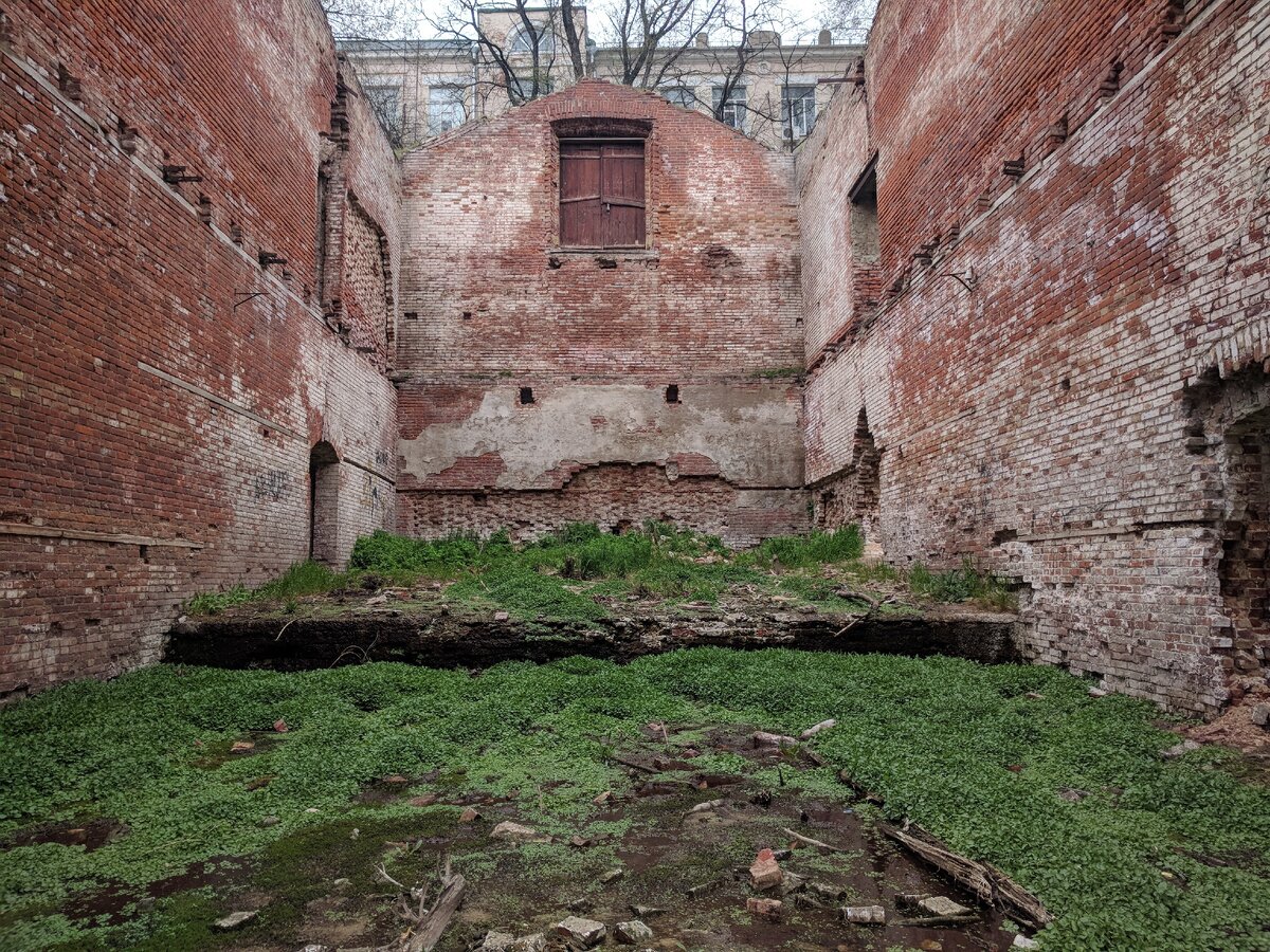 Парамоновские склады ростов на дону история. Парамоновские склады Ростов-на-Дону. Парамоны Ростов на Дону. Парамоновские склады Ростов-на-Дону 2022.