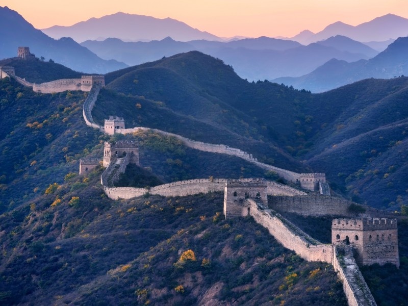 https://www.larutadelsorigens.cat/wallpic/full/57-570756_great-wall-of-china-hd-wallpaper-hill-station.jpg