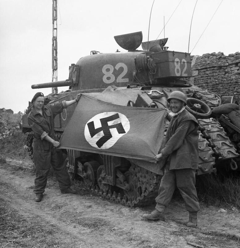    Т-34, танк довольно массовый и как следствие – успел принять участие в войне по обе стороны конфликта.