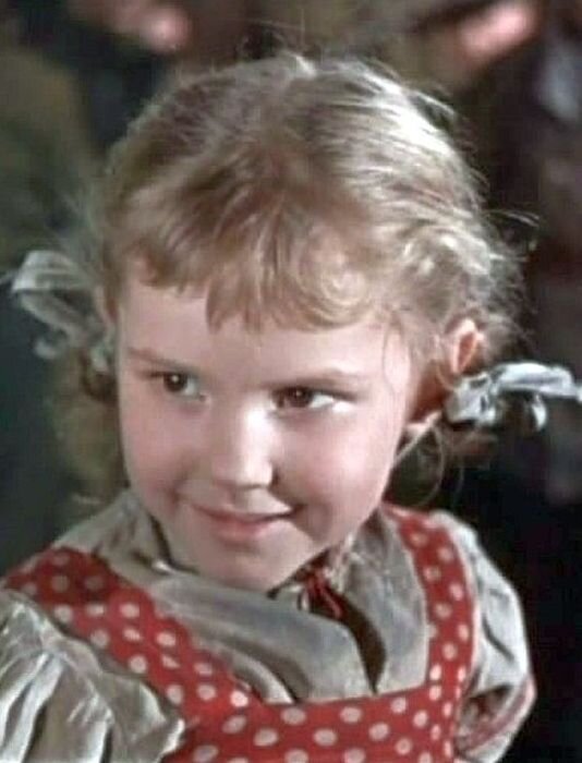 Анна Каменкова, кадр из фильма «Девочка ищет отца». / Фото: www.pimpam.ru