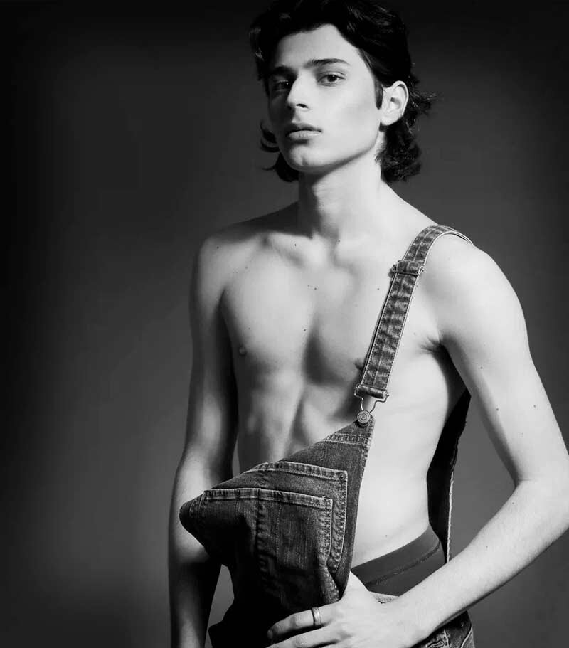 дева кассель 2022. дева кассель. лука саландра и дева кассель. лука саландра и дева кассель. лука саландра манекенщик фото.