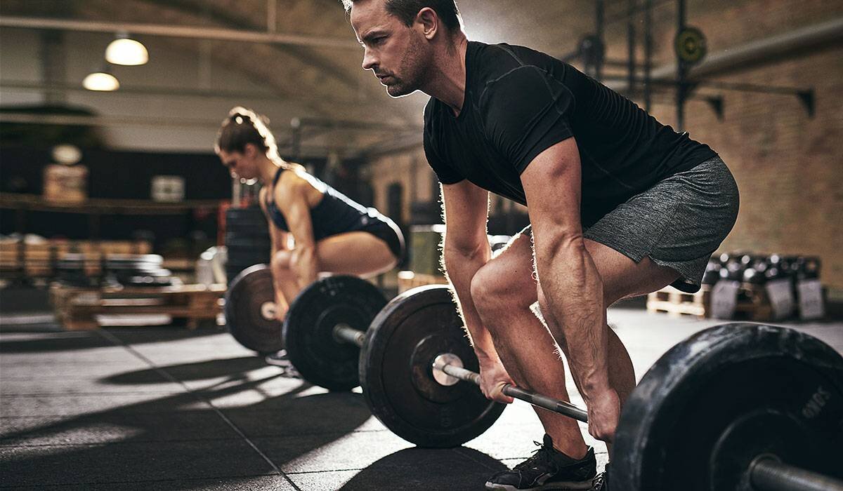 Правильное выполнение становой тяги.