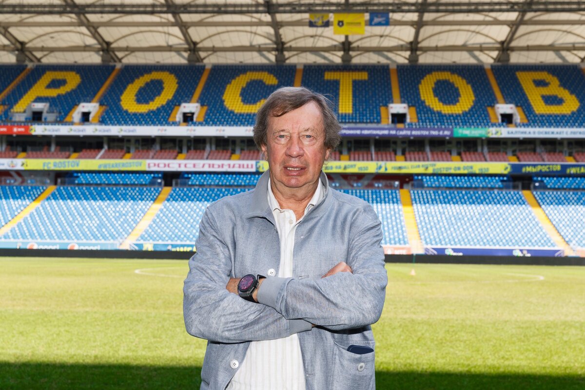 Юрий Сёмин возглавил ФК "Ростов". 