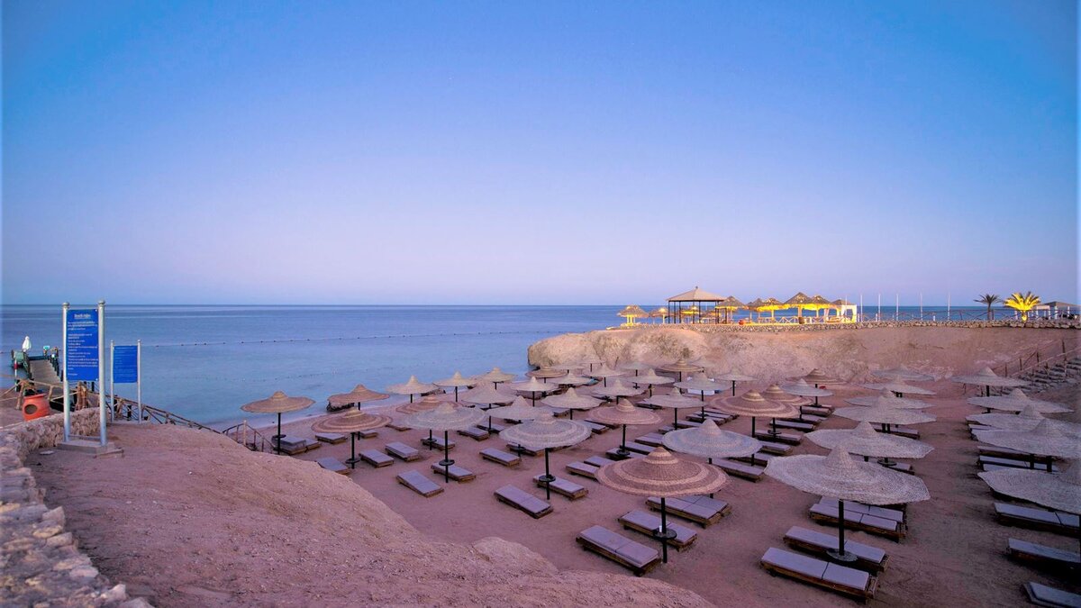 Амфора бич 5 шарм эль шейх. Отиум Амфора Шарм-Эль-Шейх. 5 Отель Amphoras Beach. Otium Family Amphoras Beach Resort. Отиум Амфора Шарм-Эль-Шейх Бич.