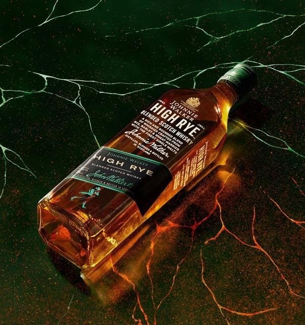 Фотография: Johnnie Walker High Rye Blended Scotch Whisky | alcoexpert.ru 