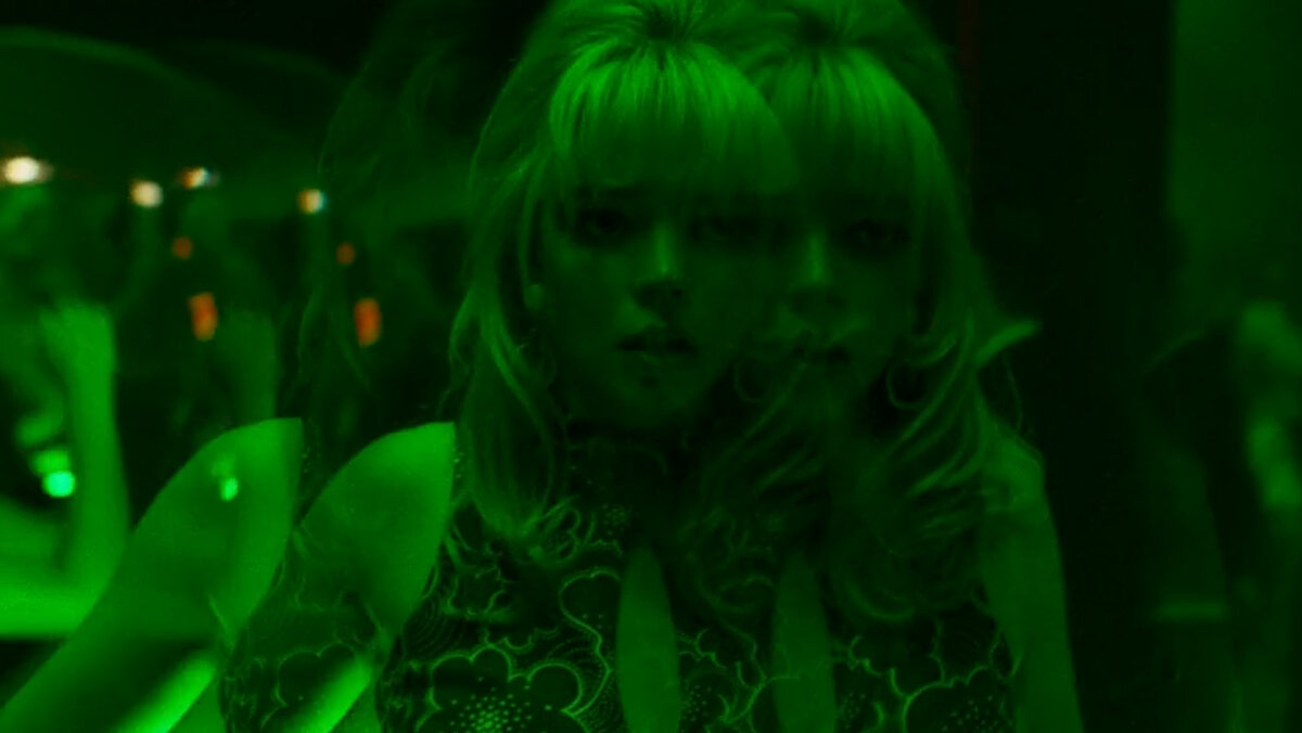 Кадр из кинофильма "Прошлой ночью в Сохо"