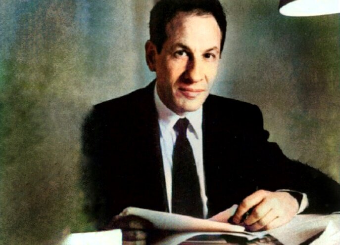 Писатель Майкл Дрознин.