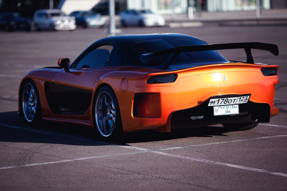 Mazda rx7 Orange