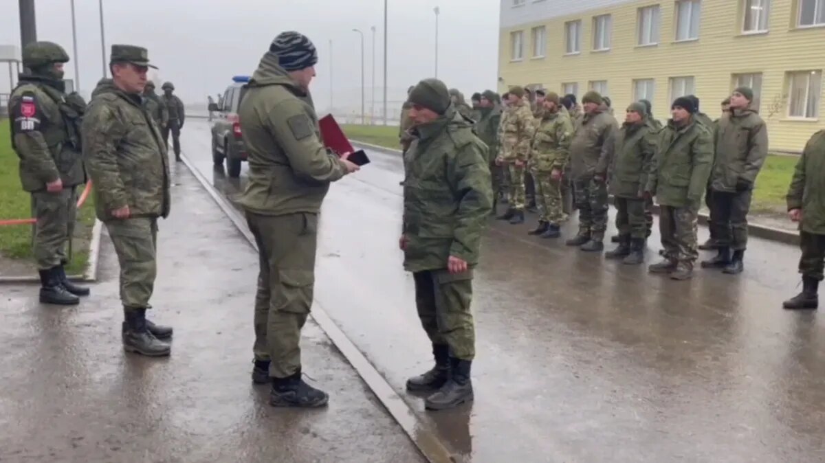 Дегтярёв, Селиванов, выйти из строя» В Белгородской области отказавшихся  идти на фронт двух мобилизованных после допросов отпустили | Курьер.Среда |  Дзен