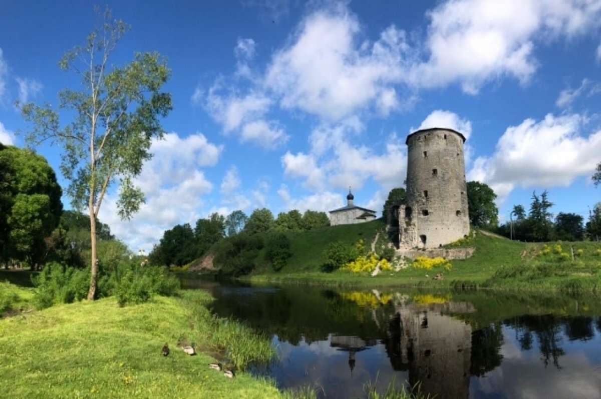    Гремячую башню в Пскове закроют для посещения