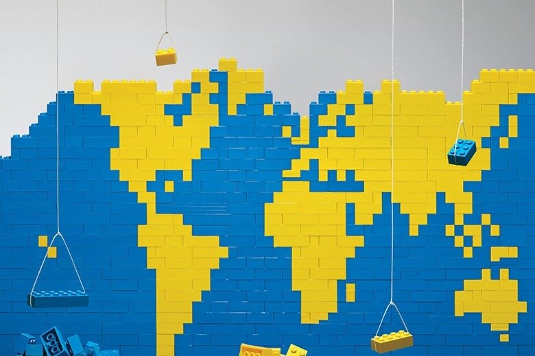 Автор статьи – журналист The Guardian Джонни Дэвис