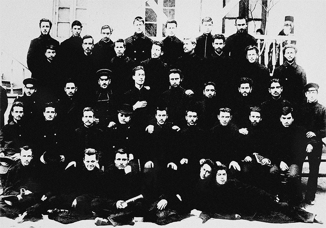 тифлисская духовное училище иосифа сталина. духовная семинария иосиф джугашвили. тифлисская духовная семинария сталин. сталин духовный семинарий. сталин духовный семинарий.