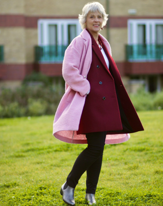 Одежда - один из способов немного рассказать о себе. Фото: https://www.chicatanyage.com