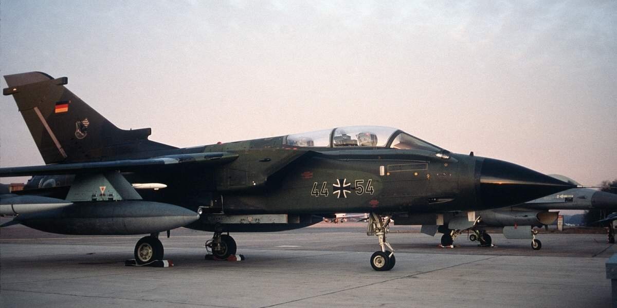 «Торнадо» поступил на вооружение люфтваффе ещё в 1979 году, живого Брежнева помнит