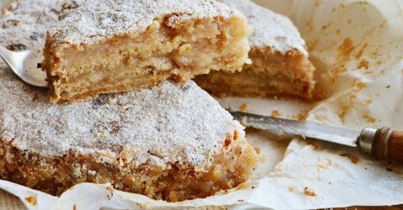 яблочный пирог из тертых яблок.