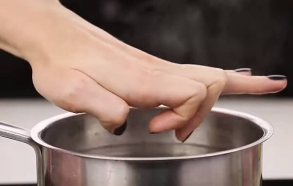 Ногти над паром