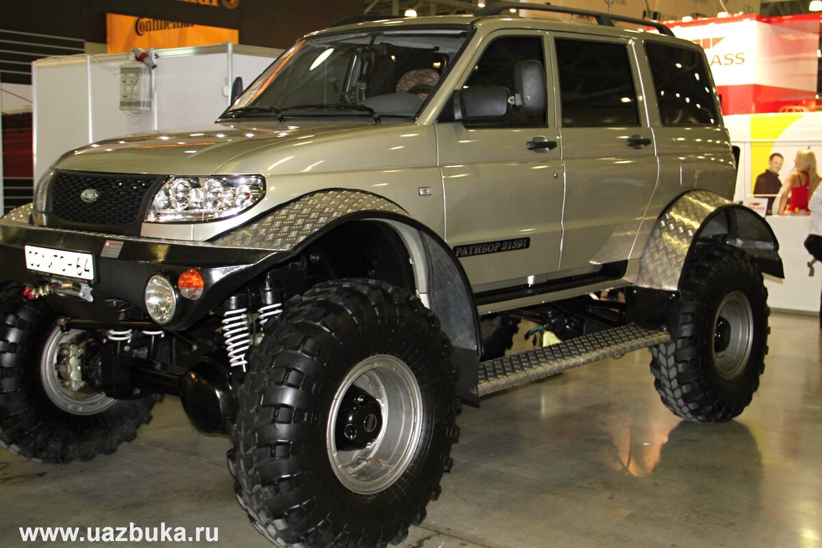 Автомобиль Ратибор-21597