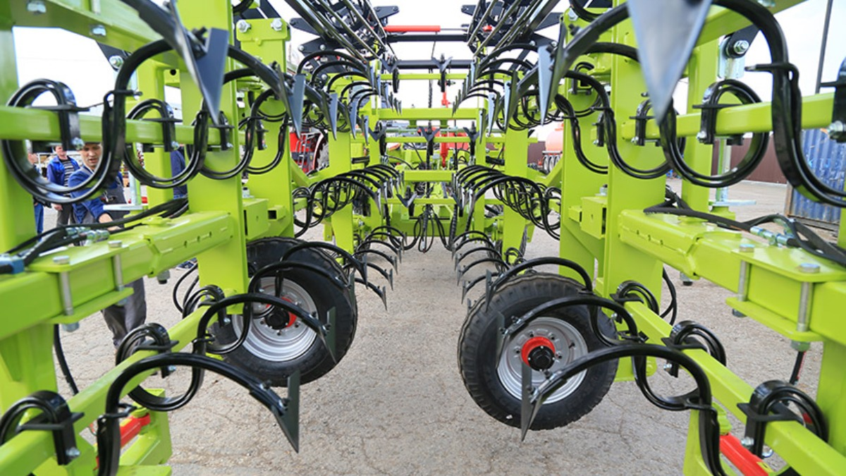 культиватор полевой флорин. культиватор кпм-6 с пружинно-катковой приставкой. кпм 12 культиватор. культиватор кпп-12м югжелдормаш. культиватор предпосевной кпм 4.