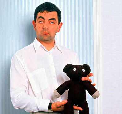 Не права та пословица "Дареному коню в зубы не смотрят", подразумевая, что все подарки хороши, даже самые бесполезные. Конь то хоть как-то еще пригодиться. 