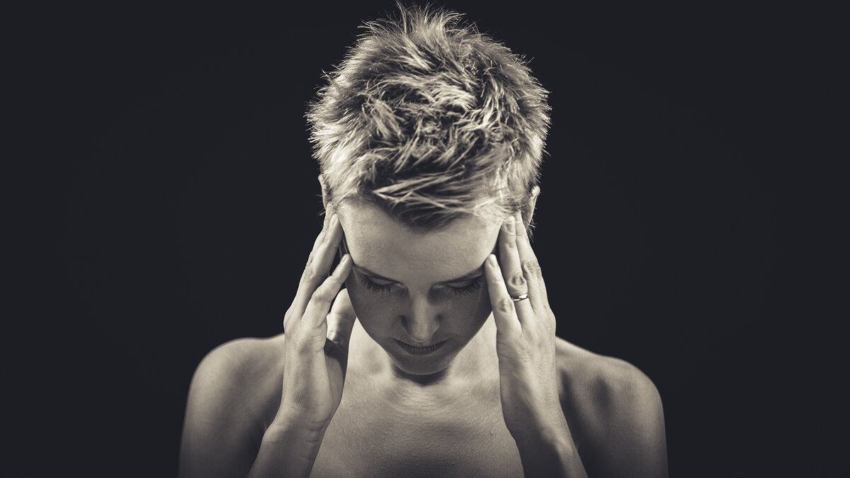 Если человек прожил со своим характером 20, 30, 40, 50 лет, для изменения его сознательных и бессознательных программ требуются годы.