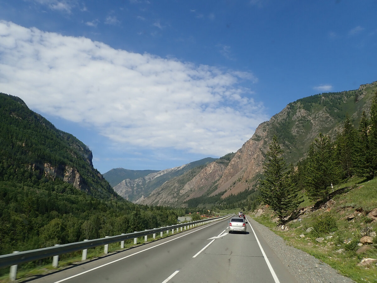 Чуйский тракт 201 км. Чуйский тракт достопримечательности. Чуйский тракт алтай. Живет такой парень чуйский тракт. Чуйский тракт алтай.