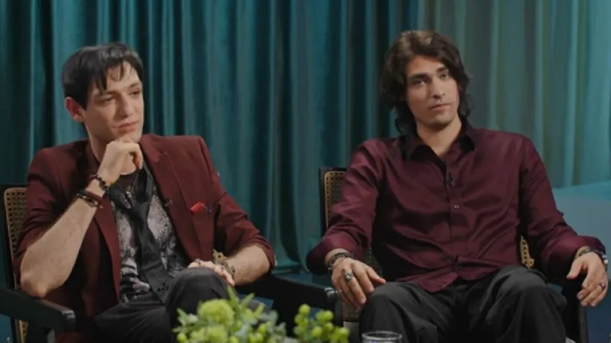 Фото: стоп-кадр из шоу «Есть вопросики»