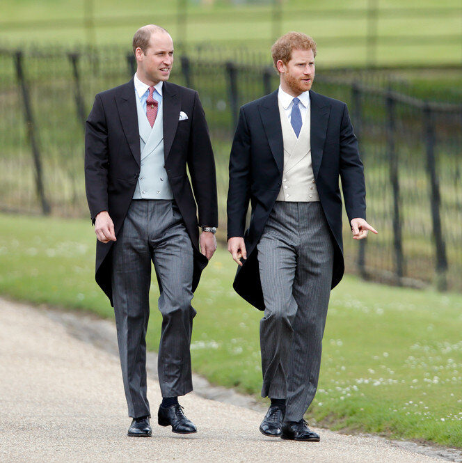 Принц Уильям и принц Гарри на свадьбе Пиппы Миддлтон и Джеймса Мэттьюза, 20 мая 2017 года 