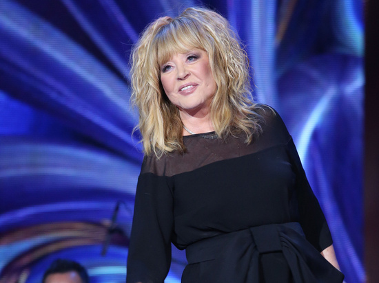 Алла Пугачева. Фото: http://www.mk.ru