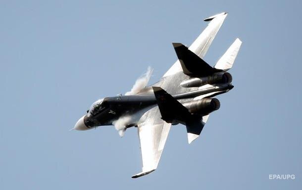 (https://korrespondent.net/ukraine/4037049-su-30-atakoval-ukraynskye-korably-muzhenko)